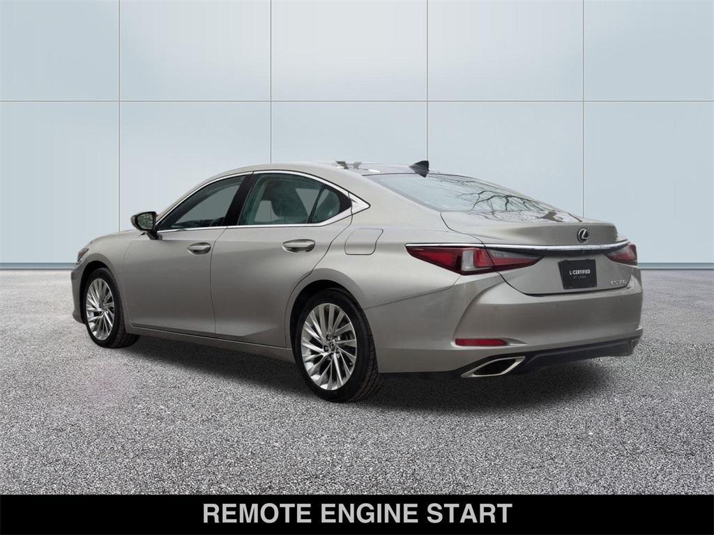 used 2019 Lexus ES 350 car, priced at $34,306