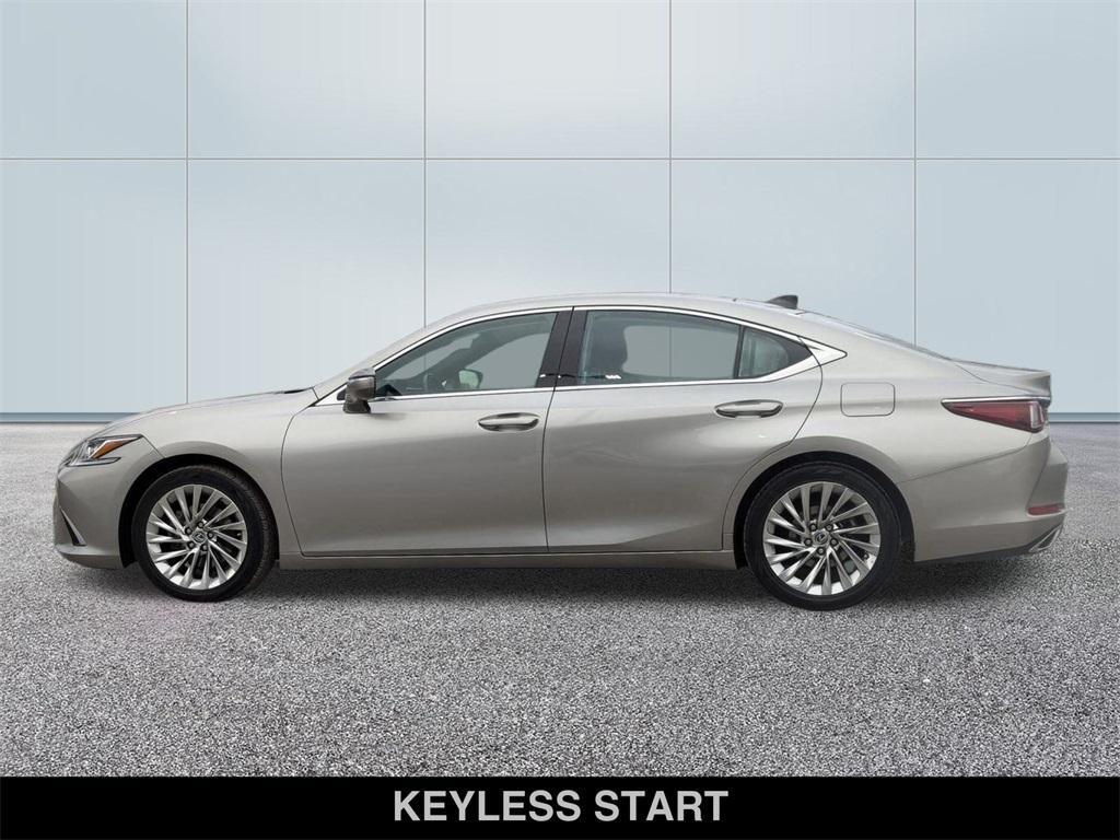 used 2019 Lexus ES 350 car, priced at $30,700