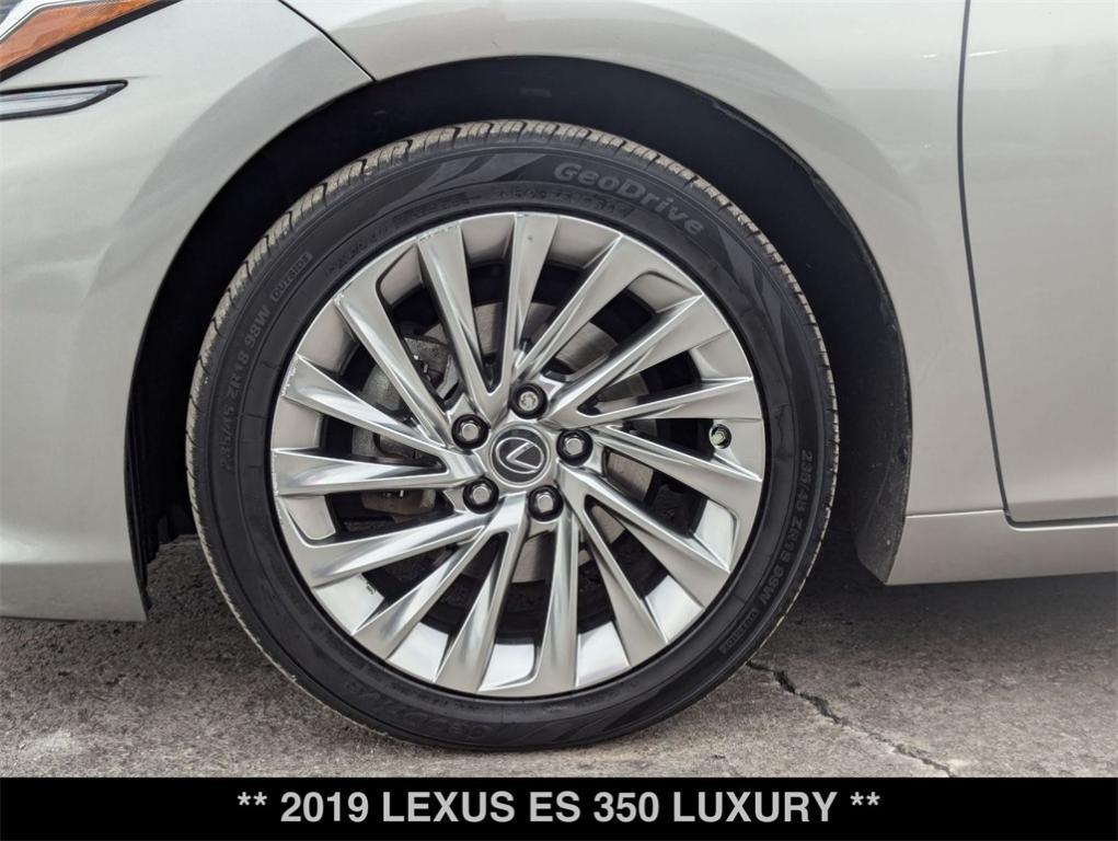 used 2019 Lexus ES 350 car, priced at $34,306