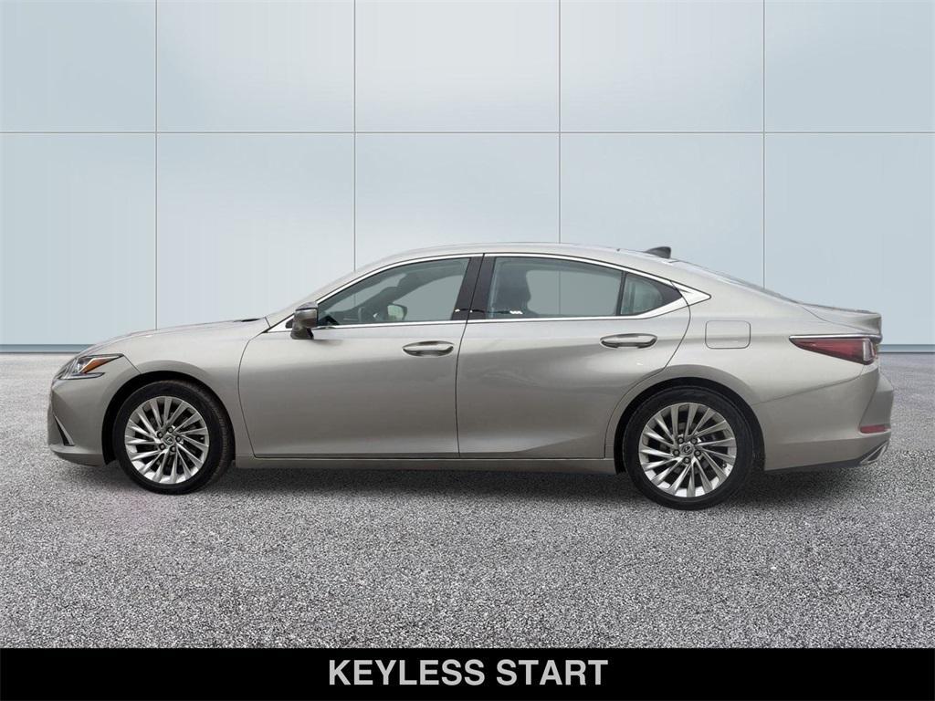 used 2019 Lexus ES 350 car, priced at $34,306