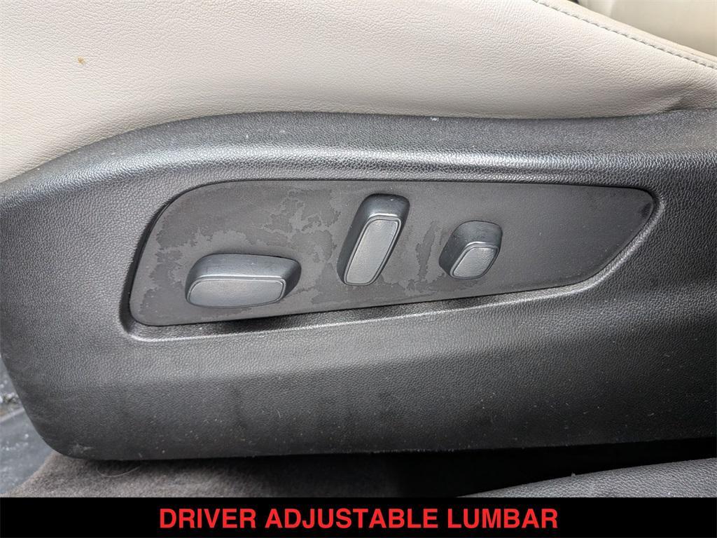 used 2020 Cadillac XT4 car, priced at $22,500