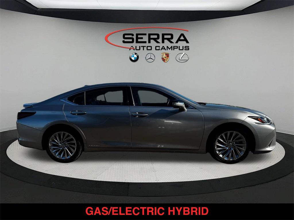 used 2019 Lexus ES 300h car, priced at $26,500