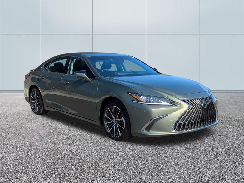 used 2024 Lexus ES 350 car, priced at $40,000