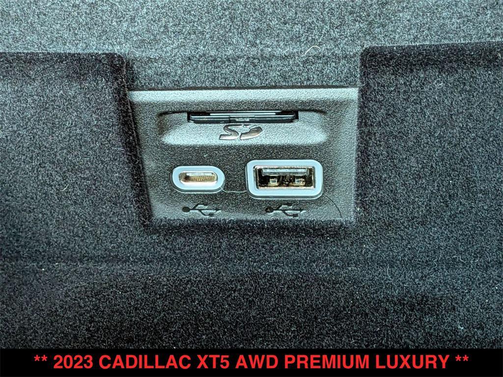 used 2023 Cadillac XT5 car, priced at $33,500