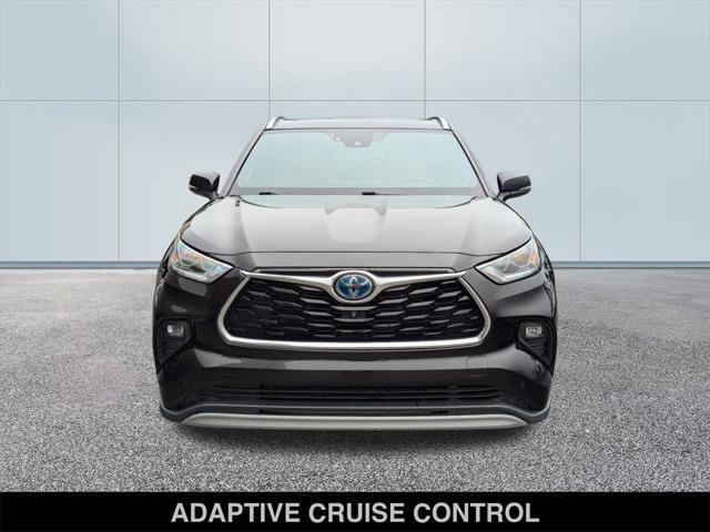 used 2021 Toyota Highlander Hybrid car, priced at $39,500