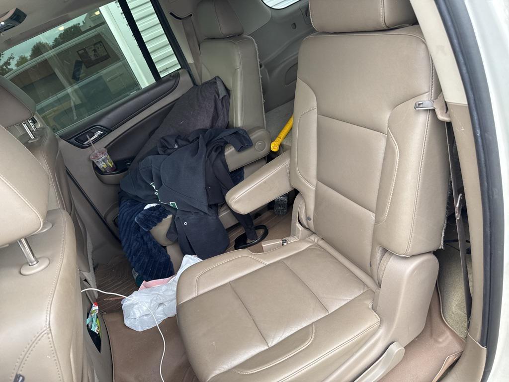 used 2015 Chevrolet Suburban car, priced at $13,500