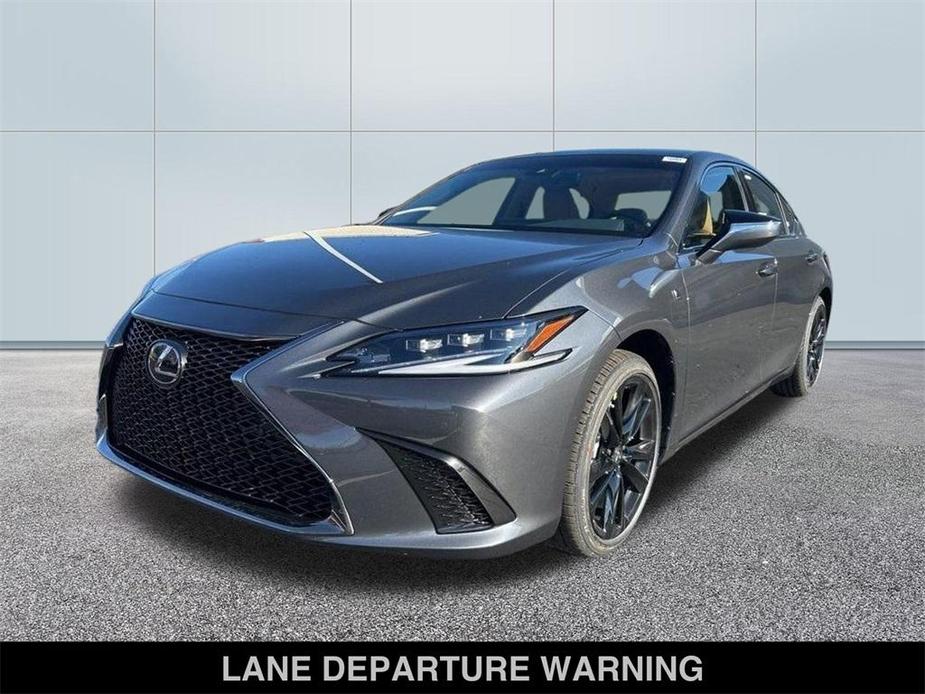 new 2025 Lexus ES 300h car, priced at $53,119