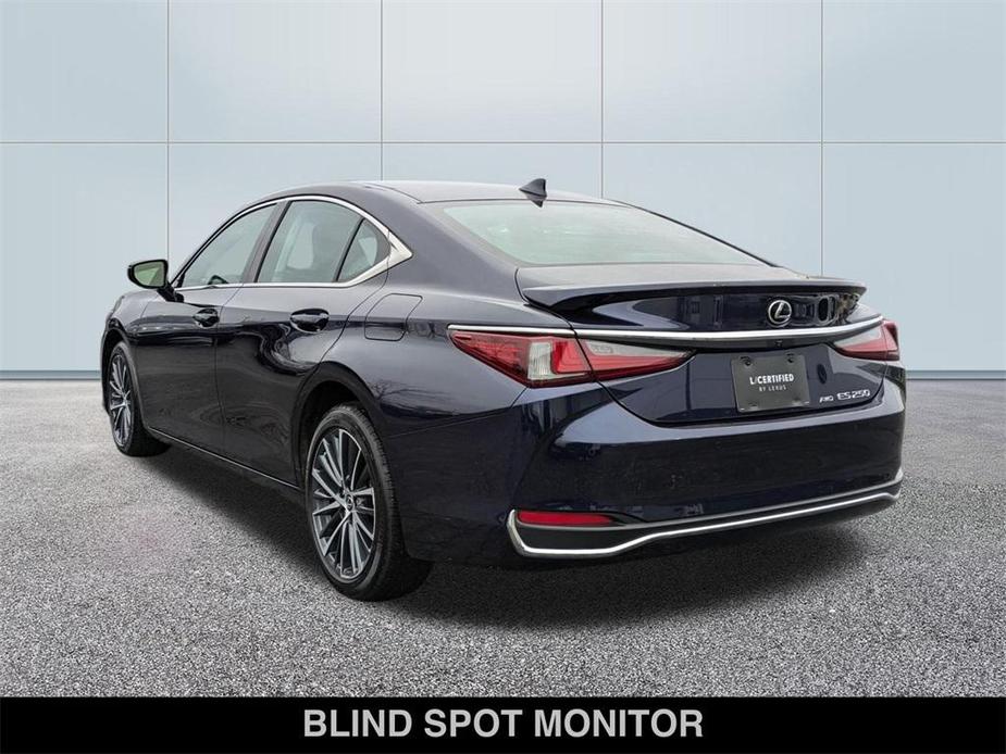 used 2022 Lexus ES 250 car, priced at $33,005