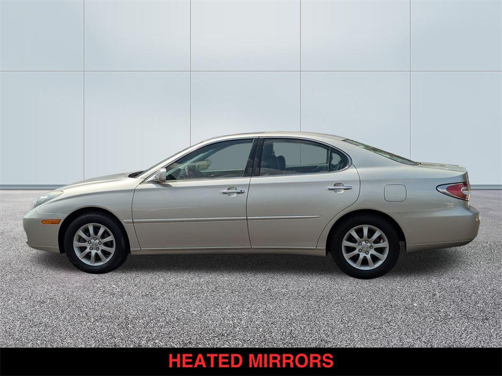 used 2002 Lexus ES 300 car, priced at $9,261
