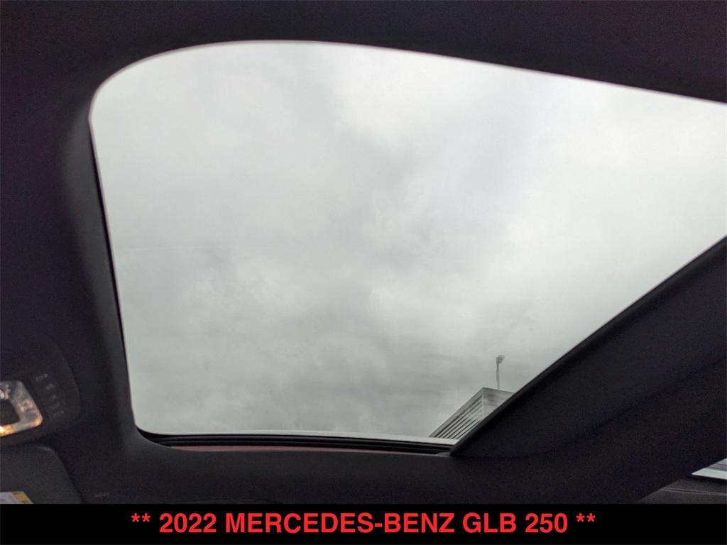 used 2022 Mercedes-Benz GLB 250 car, priced at $22,500