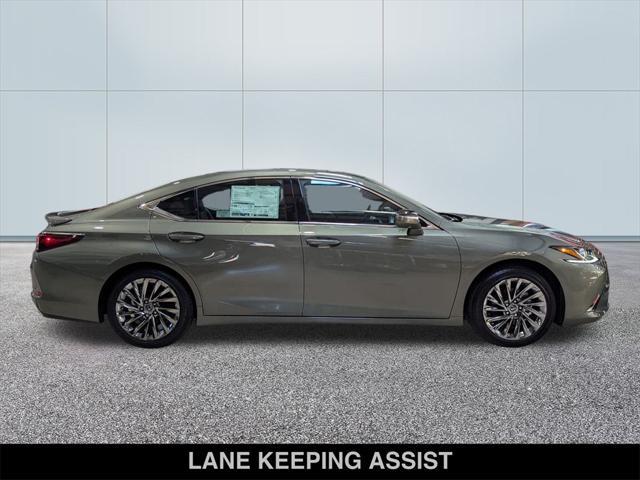new 2025 Lexus ES 350 car, priced at $54,634
