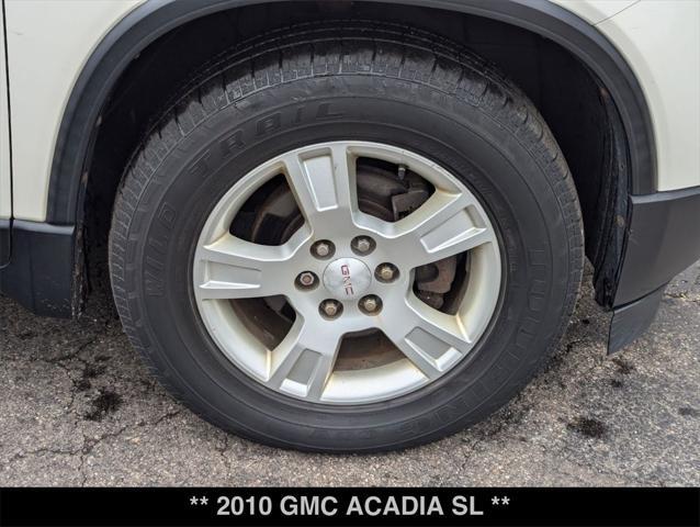 used 2010 GMC Acadia car, priced at $2,500