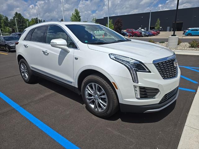 used 2022 Cadillac XT5 car, priced at $30,000