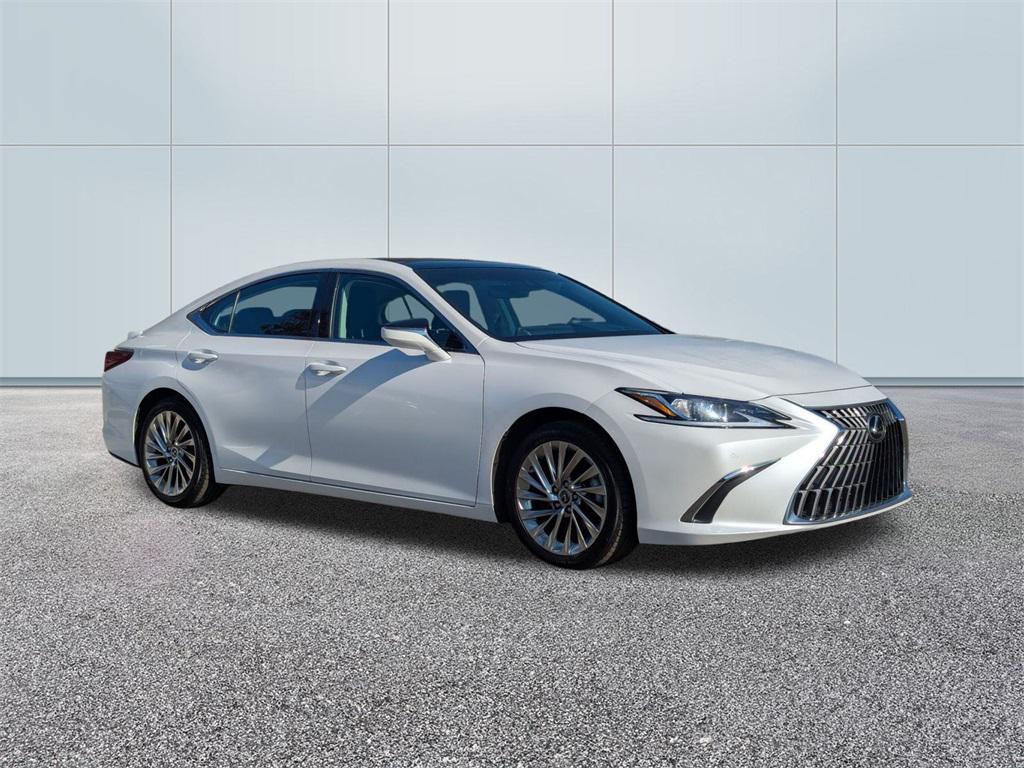 used 2023 Lexus ES 350 car, priced at $37,000