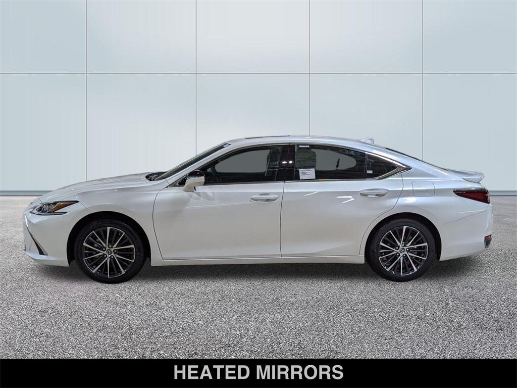 new 2025 Lexus ES 300h car, priced at $51,424