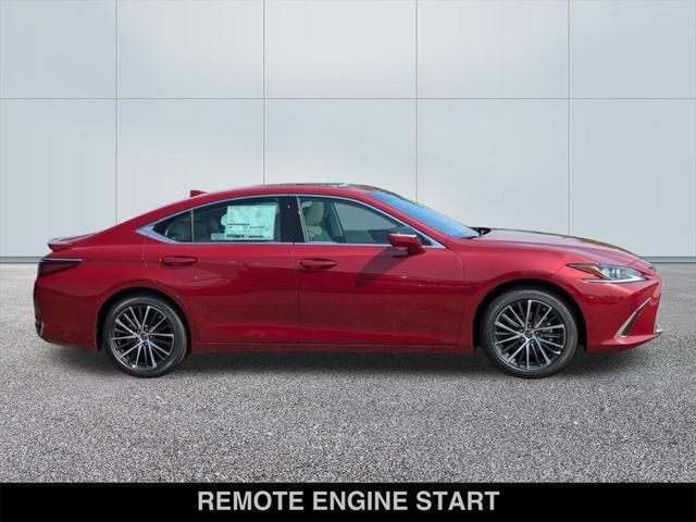 new 2025 Lexus ES 300h car, priced at $50,680