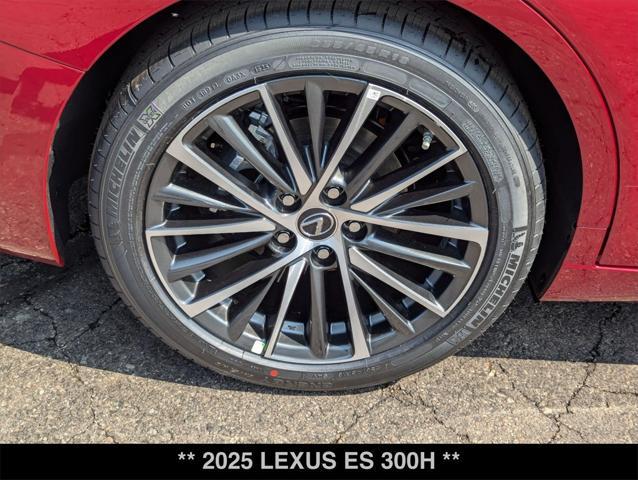 new 2025 Lexus ES 300h car, priced at $50,680