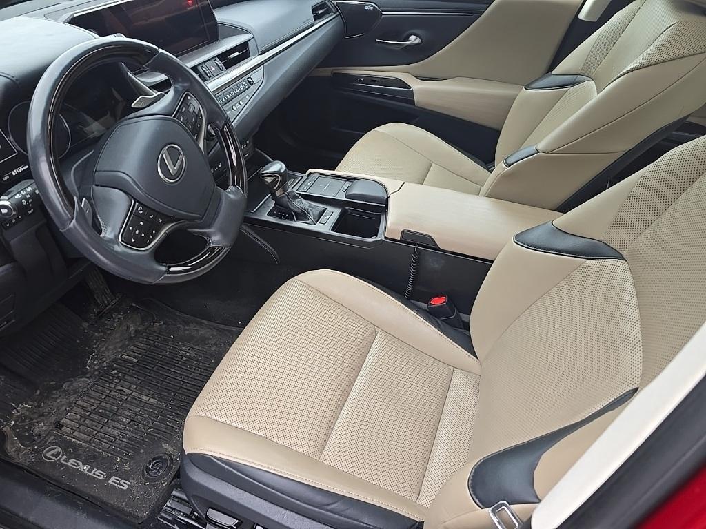 used 2019 Lexus ES 350 car, priced at $27,546