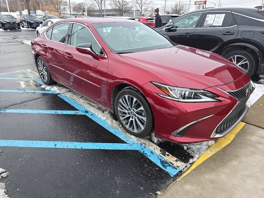 used 2019 Lexus ES 350 car, priced at $27,546