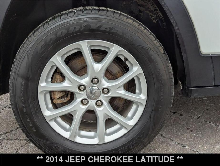 used 2014 Jeep Cherokee car, priced at $9,149