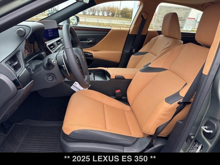 new 2025 Lexus ES 350 car, priced at $49,619