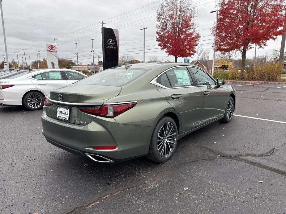 new 2025 Lexus ES 350 car, priced at $49,619