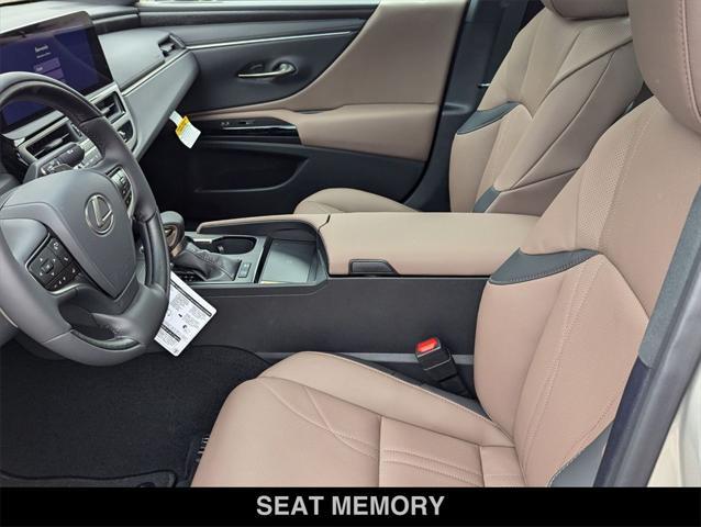 new 2025 Lexus ES 300h car, priced at $53,415