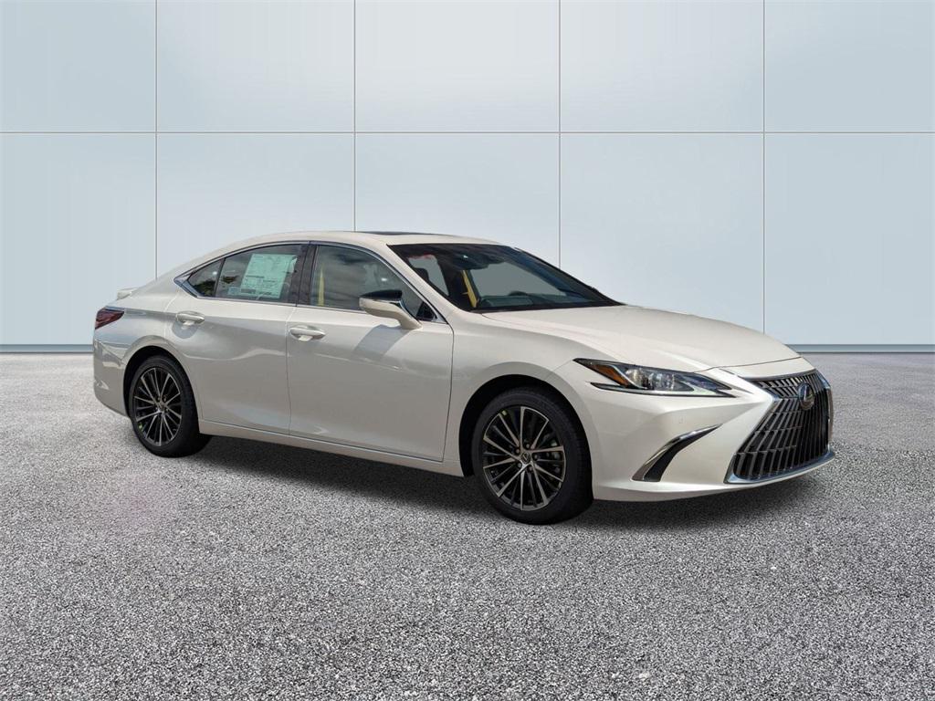 new 2025 Lexus ES 300h car, priced at $51,739