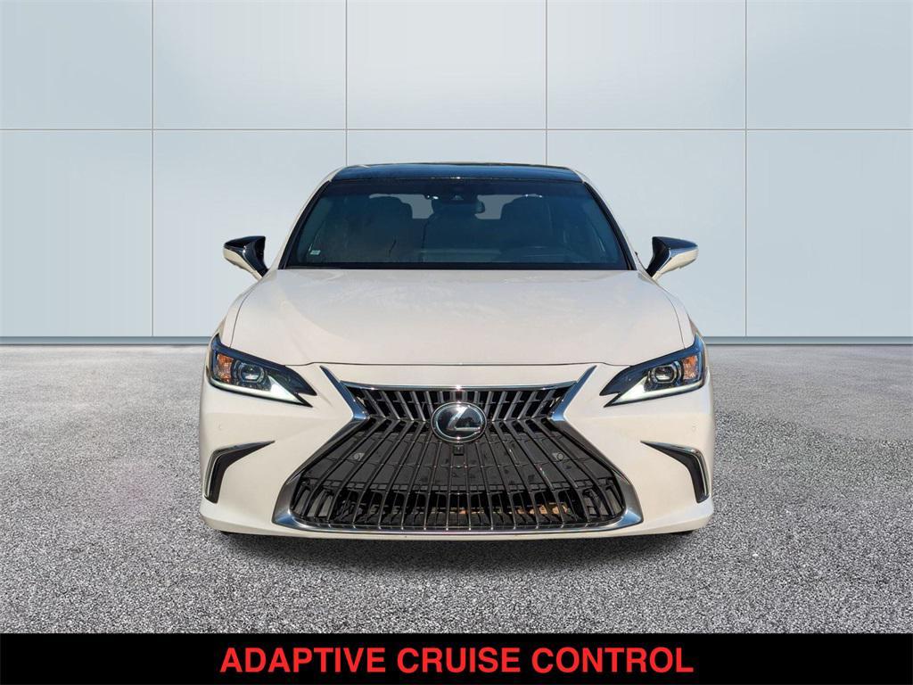 used 2025 Lexus ES 350 car, priced at $47,000