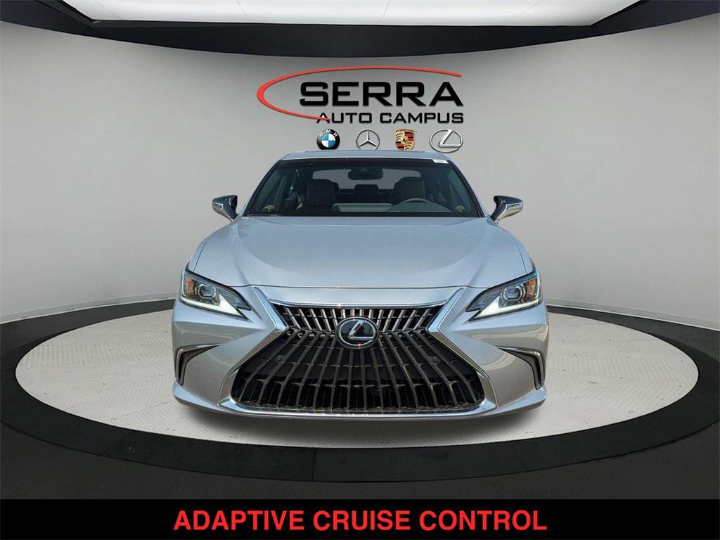 new 2025 Lexus ES 300h car, priced at $51,180