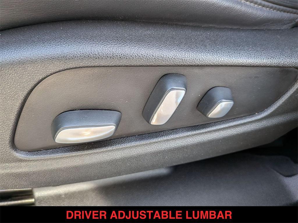 used 2021 Cadillac XT6 car, priced at $30,000