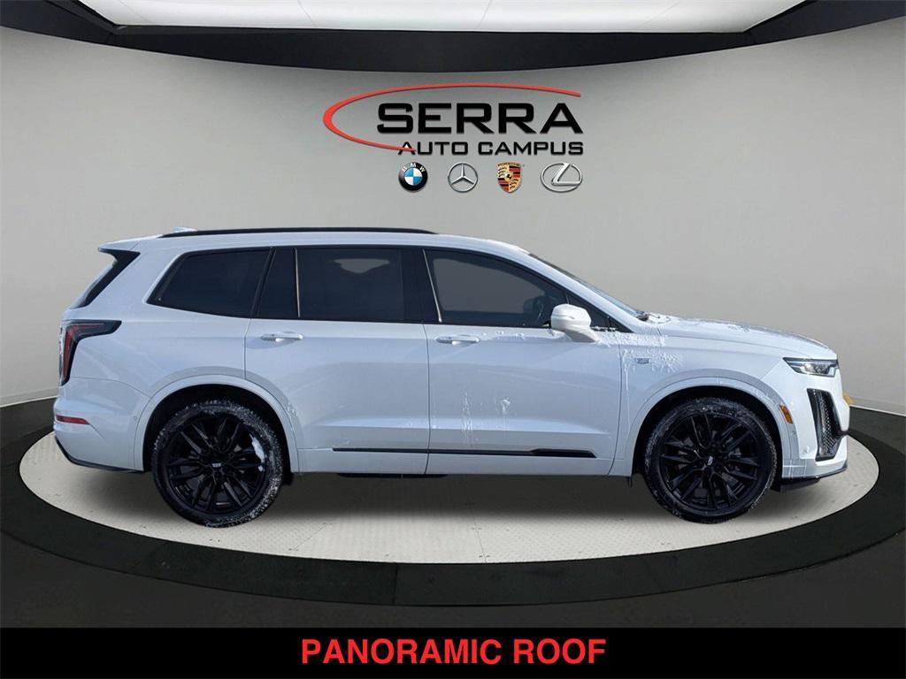 used 2021 Cadillac XT6 car, priced at $30,000