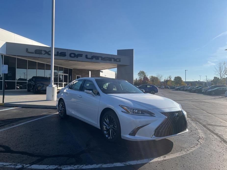 new 2025 Lexus ES 350 car, priced at $55,134