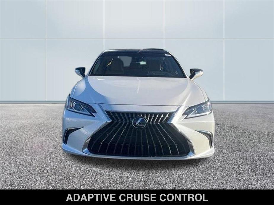 new 2025 Lexus ES 350 car, priced at $55,134