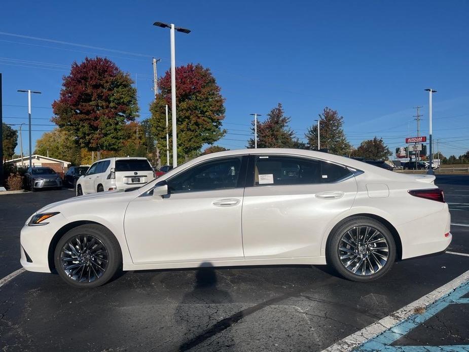 new 2025 Lexus ES 350 car, priced at $55,134