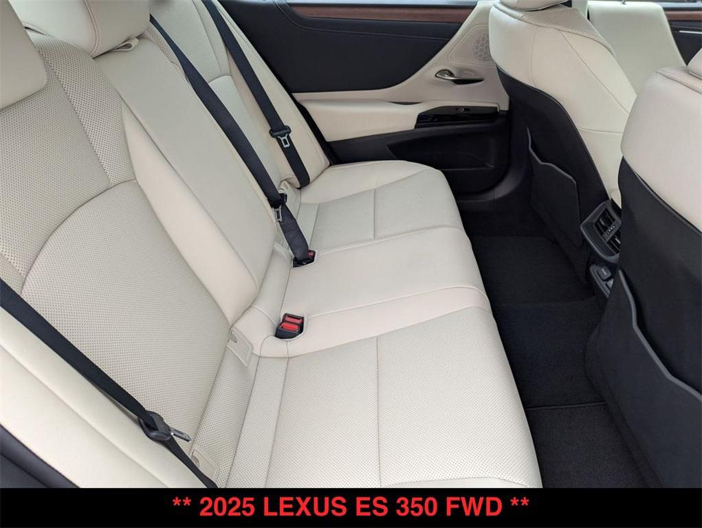 new 2025 Lexus ES 350 car