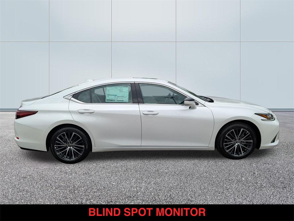 new 2025 Lexus ES 350 car