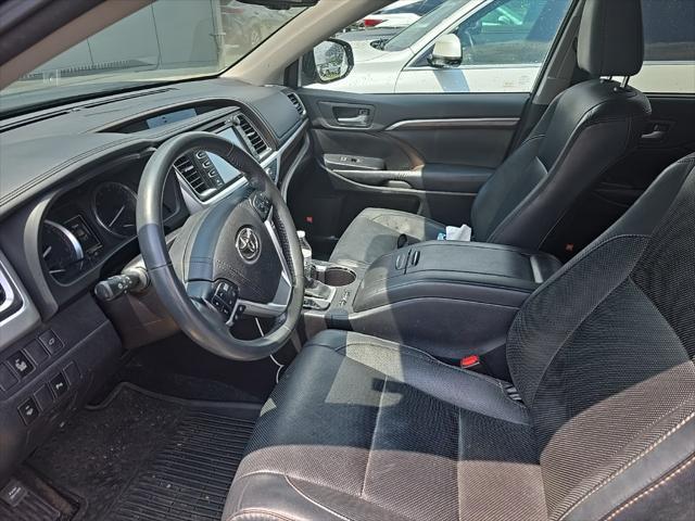 used 2016 Toyota Highlander car, priced at $20,500