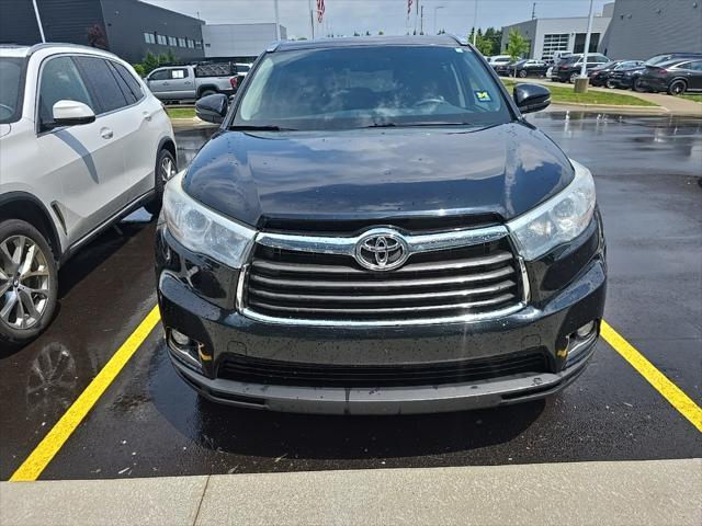 used 2016 Toyota Highlander car, priced at $20,500