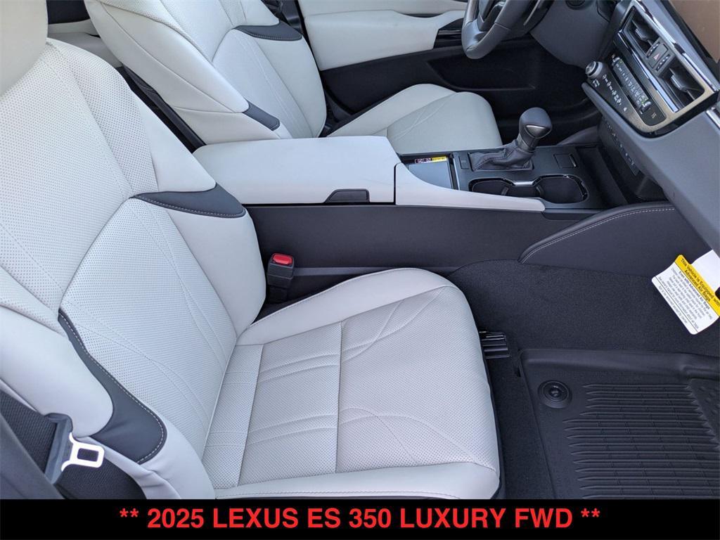 new 2025 Lexus ES 350 car, priced at $54,965