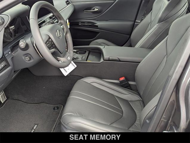 new 2025 Lexus ES 350 car, priced at $55,045