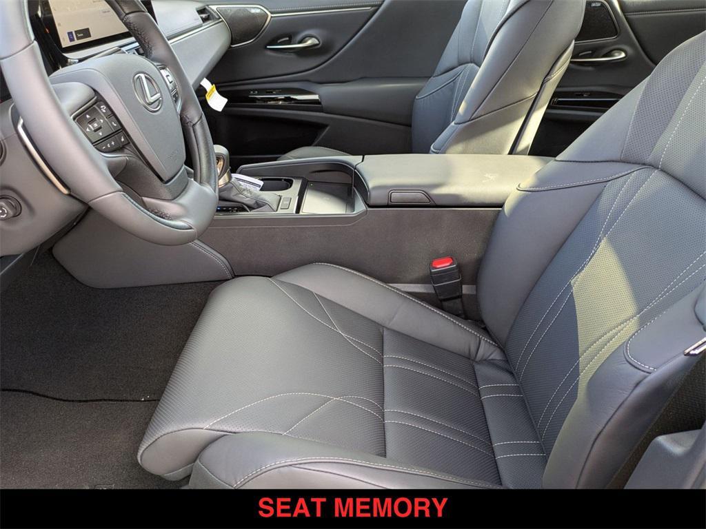 new 2025 Lexus ES 350 car, priced at $54,465
