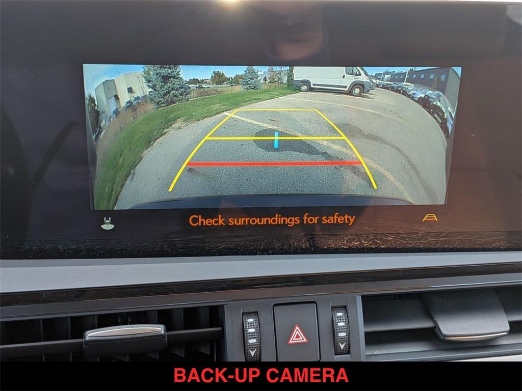 used 2025 Lexus ES 350 car, priced at $40,000