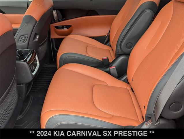 used 2024 Kia Carnival car, priced at $41,500
