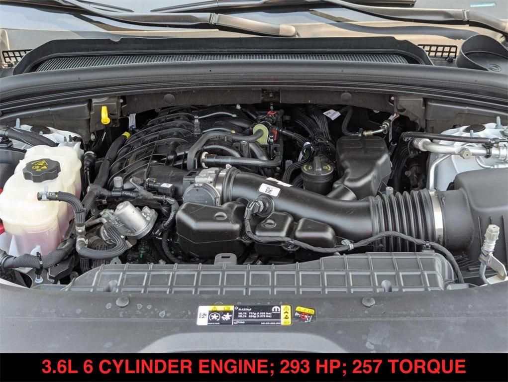 used 2022 Jeep Grand Cherokee car, priced at $31,000