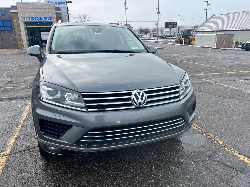 used 2015 Volkswagen Touareg car, priced at $13,979