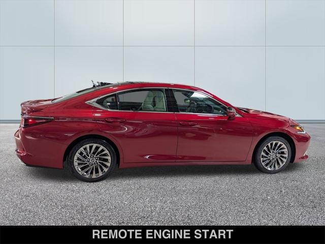 new 2025 Lexus ES 350 car, priced at $56,130