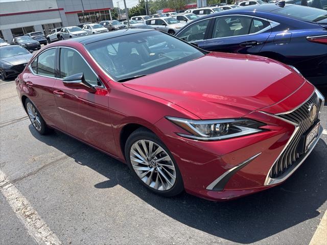 used 2019 Lexus ES 350 car, priced at $30,000
