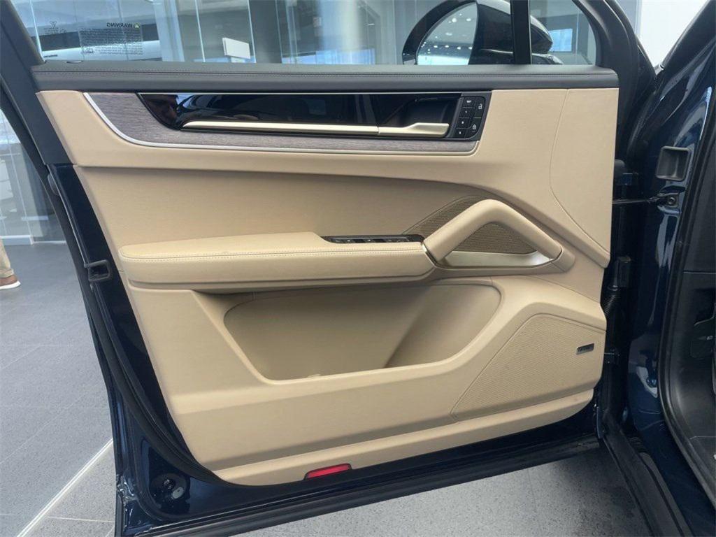 used 2025 Porsche Cayenne car, priced at $105,000