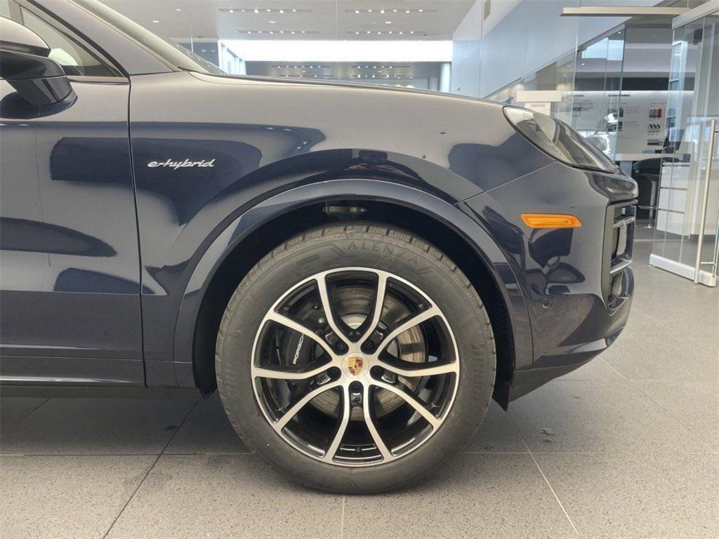 used 2025 Porsche Cayenne car, priced at $105,000